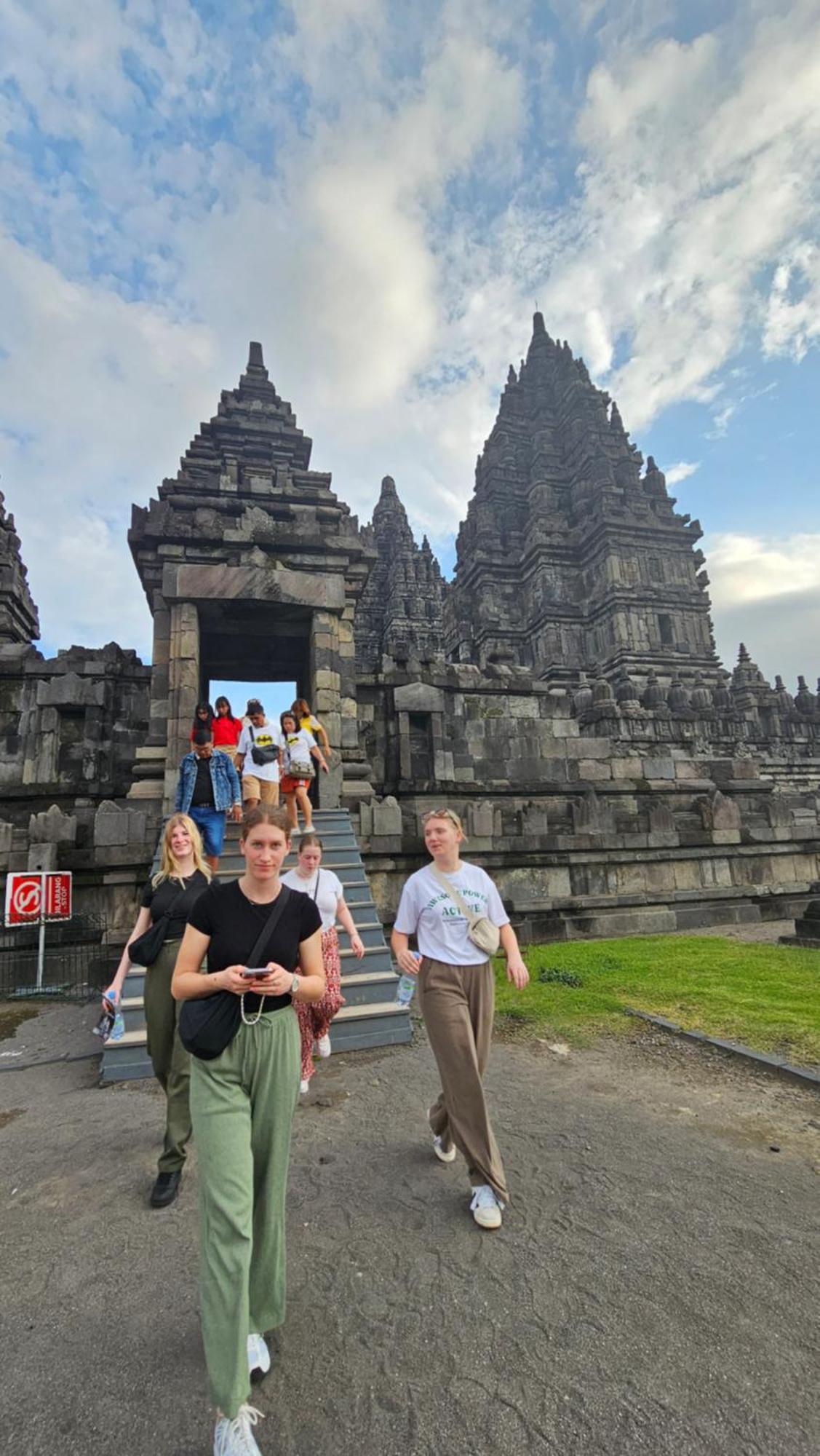 Oke Baik Hostel Jogyakarta Zewnętrze zdjęcie