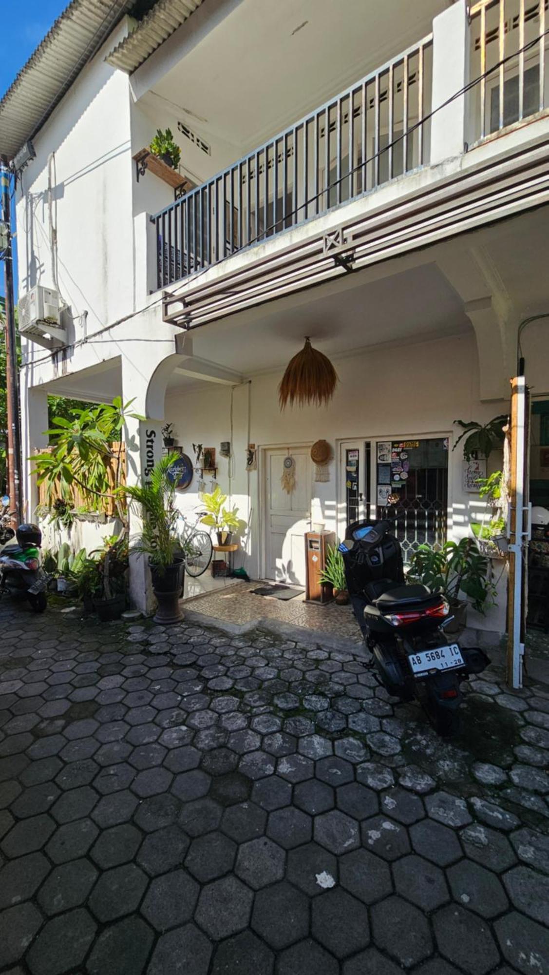 Oke Baik Hostel Jogyakarta Zewnętrze zdjęcie