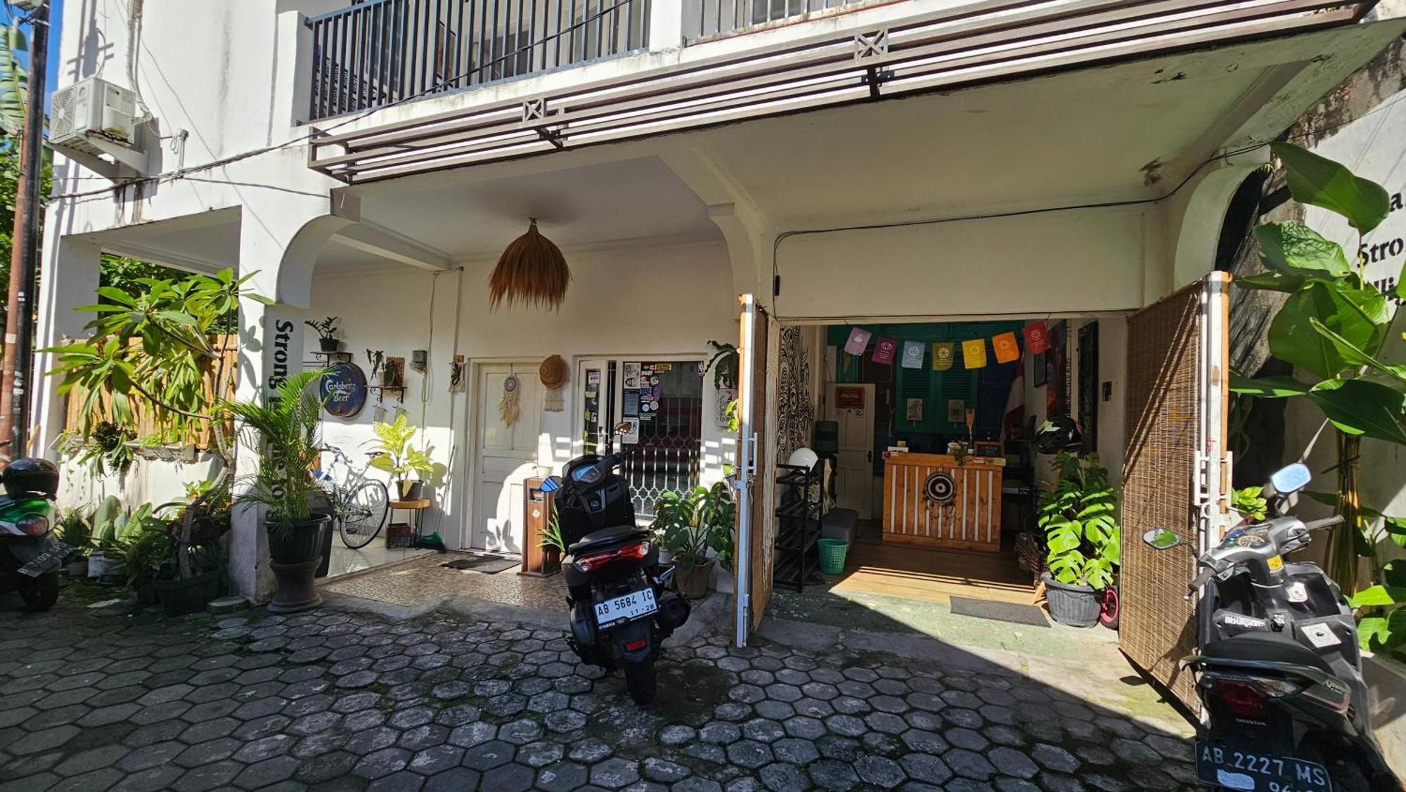 Oke Baik Hostel Jogyakarta Zewnętrze zdjęcie