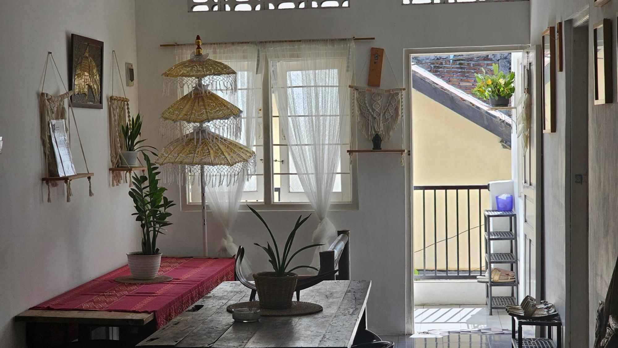 Oke Baik Hostel Jogyakarta Zewnętrze zdjęcie