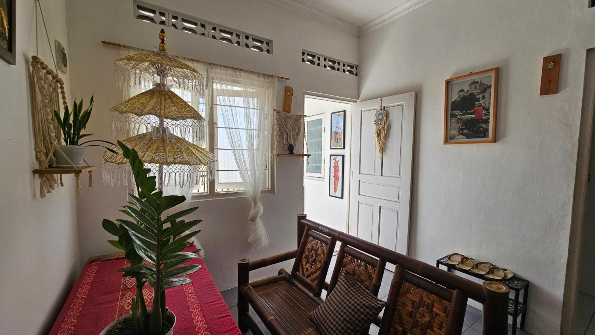 Oke Baik Hostel Jogyakarta Zewnętrze zdjęcie
